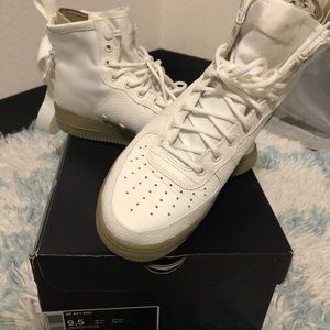 Nike Air Force 1: Utilities